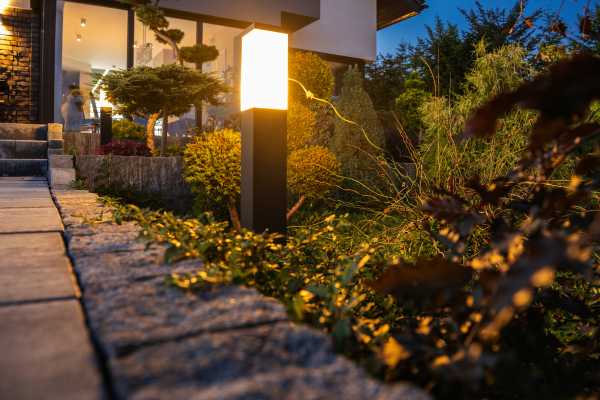 Place Outdoor Lighting