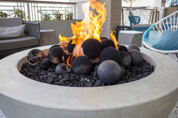 Wood-Burning Fire Pit Hamilton Large Combustion