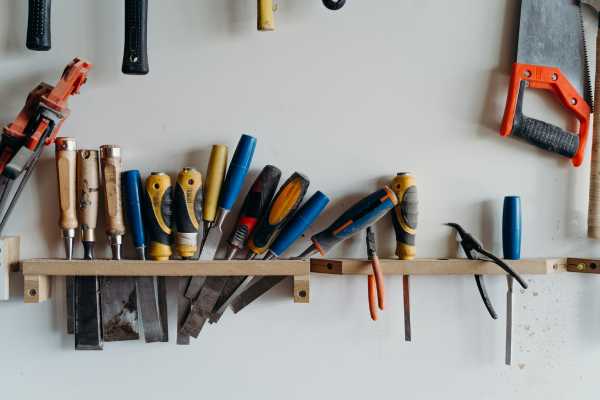 Essential Tools For Crafting Rustic Furniture
