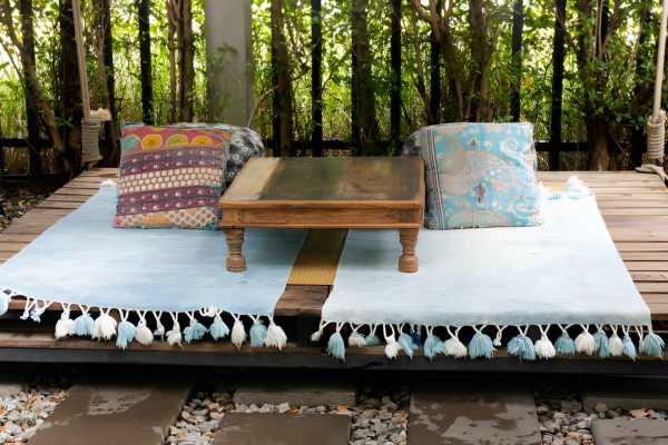 Reupholstering Outdoor Cushions