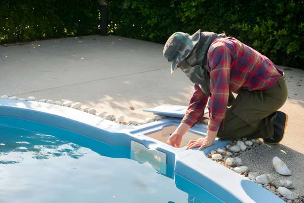 Finding Qualified Pool Light Installers