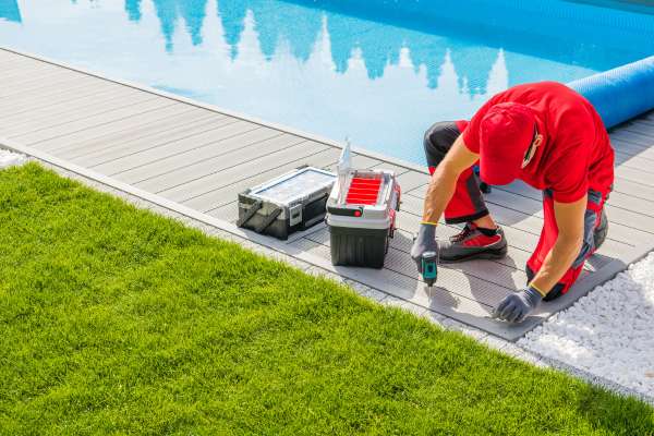 Working With Pool Professionals For Customization