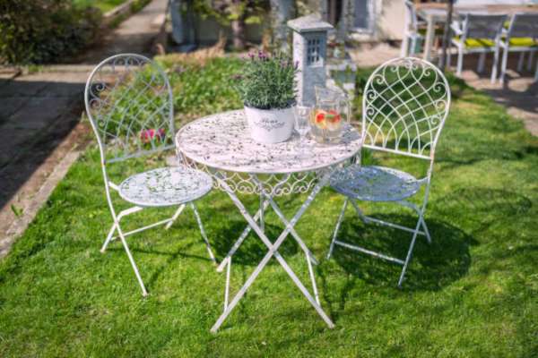 Essential Elements Of Outdoor Decor