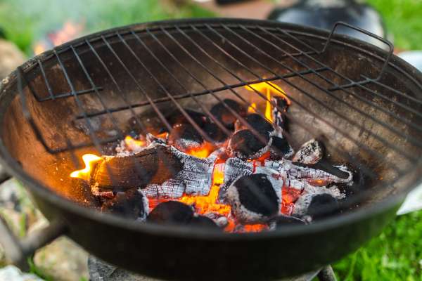 Heating Up Charcoal How Do Charcoal Grills Work