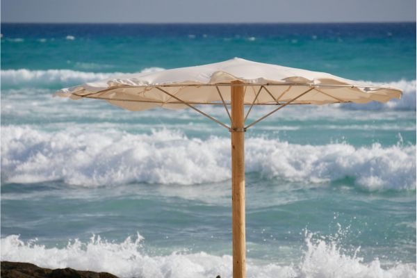 Beach Umbrellas for Wind