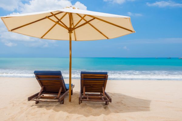 Types of Beach Umbrellas