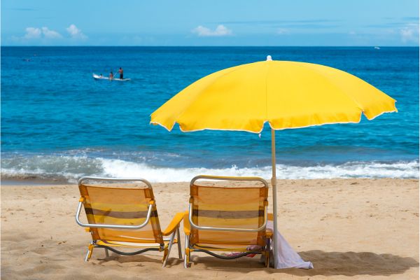 Top Brands Known for Wind-Resistant Beach Umbrellas